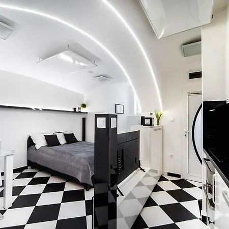 Appartement Black And White