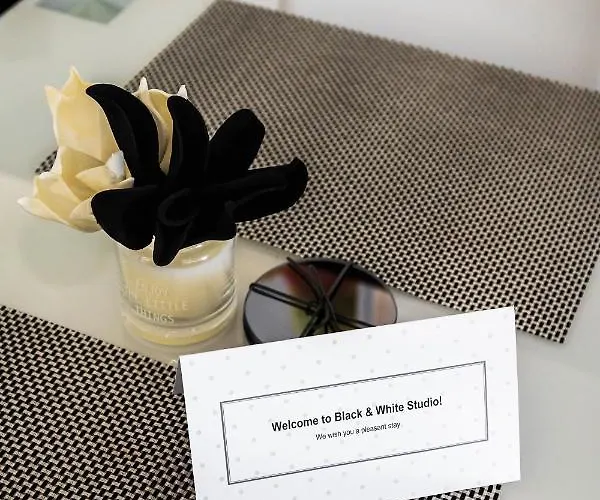 Apartmán Black And White *